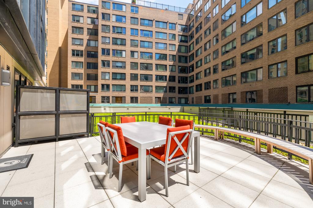 1133 14th St NW #601