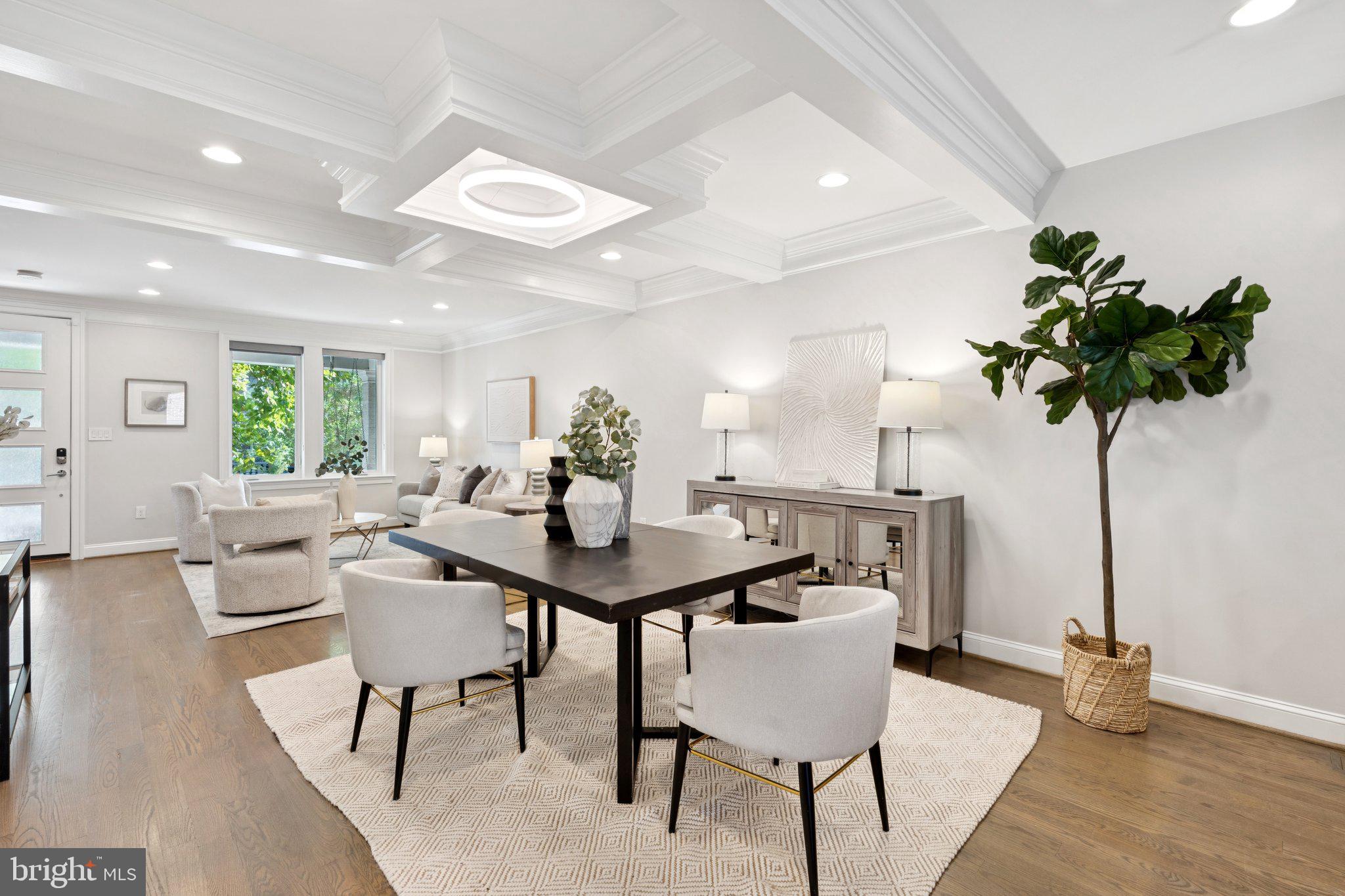 929 QUINCY STREET NW