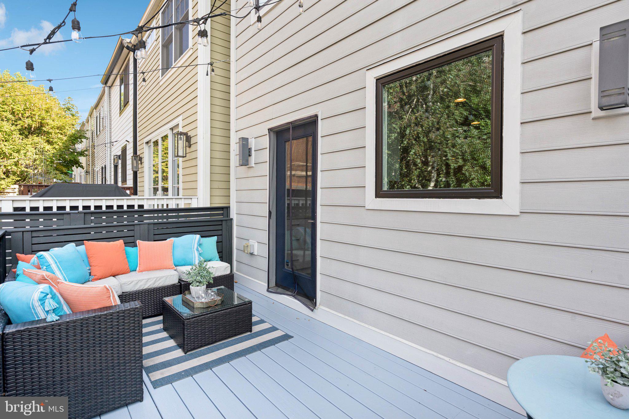 929 QUINCY STREET NW