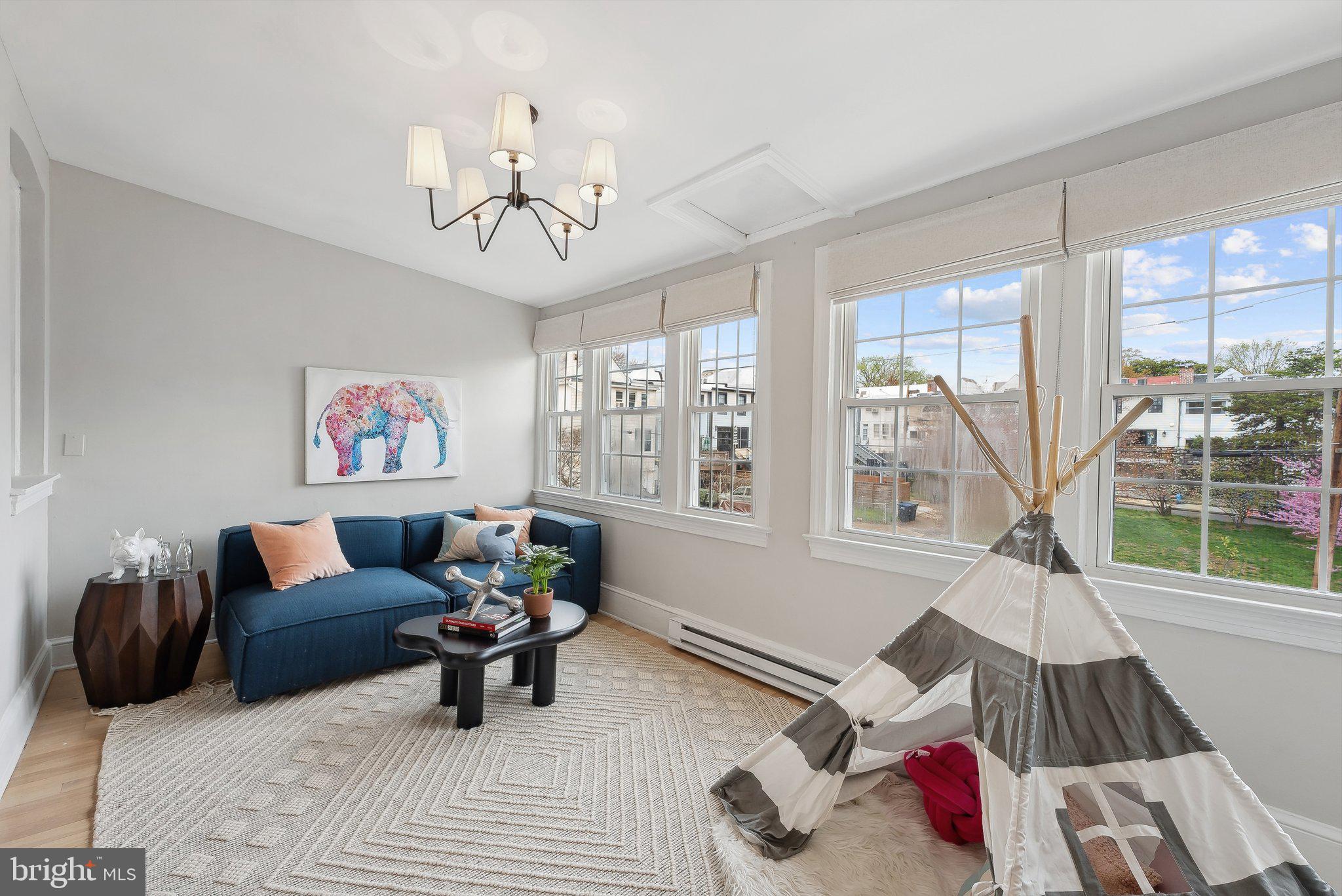 3811 BENTON STREET NW