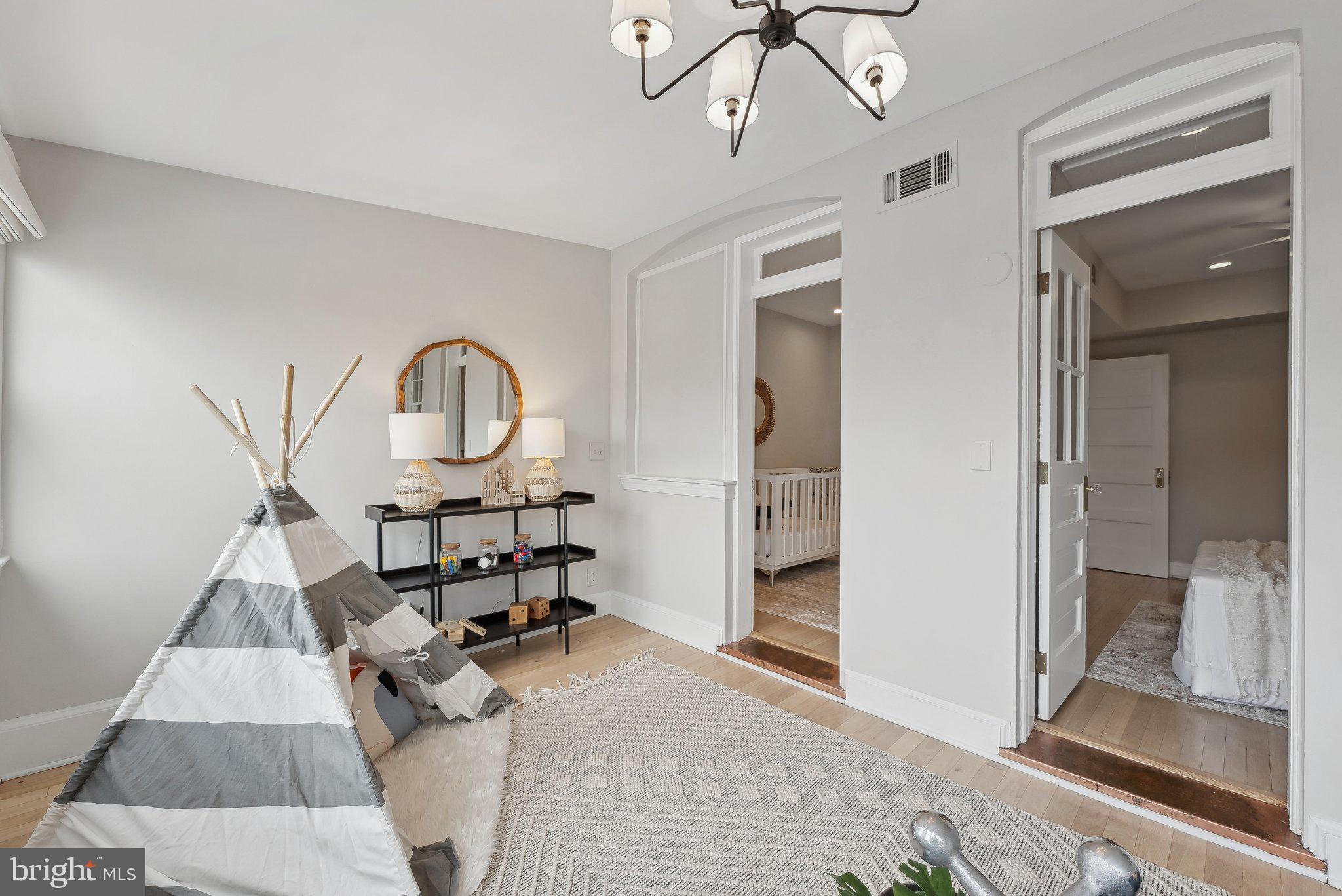 3811 BENTON STREET NW