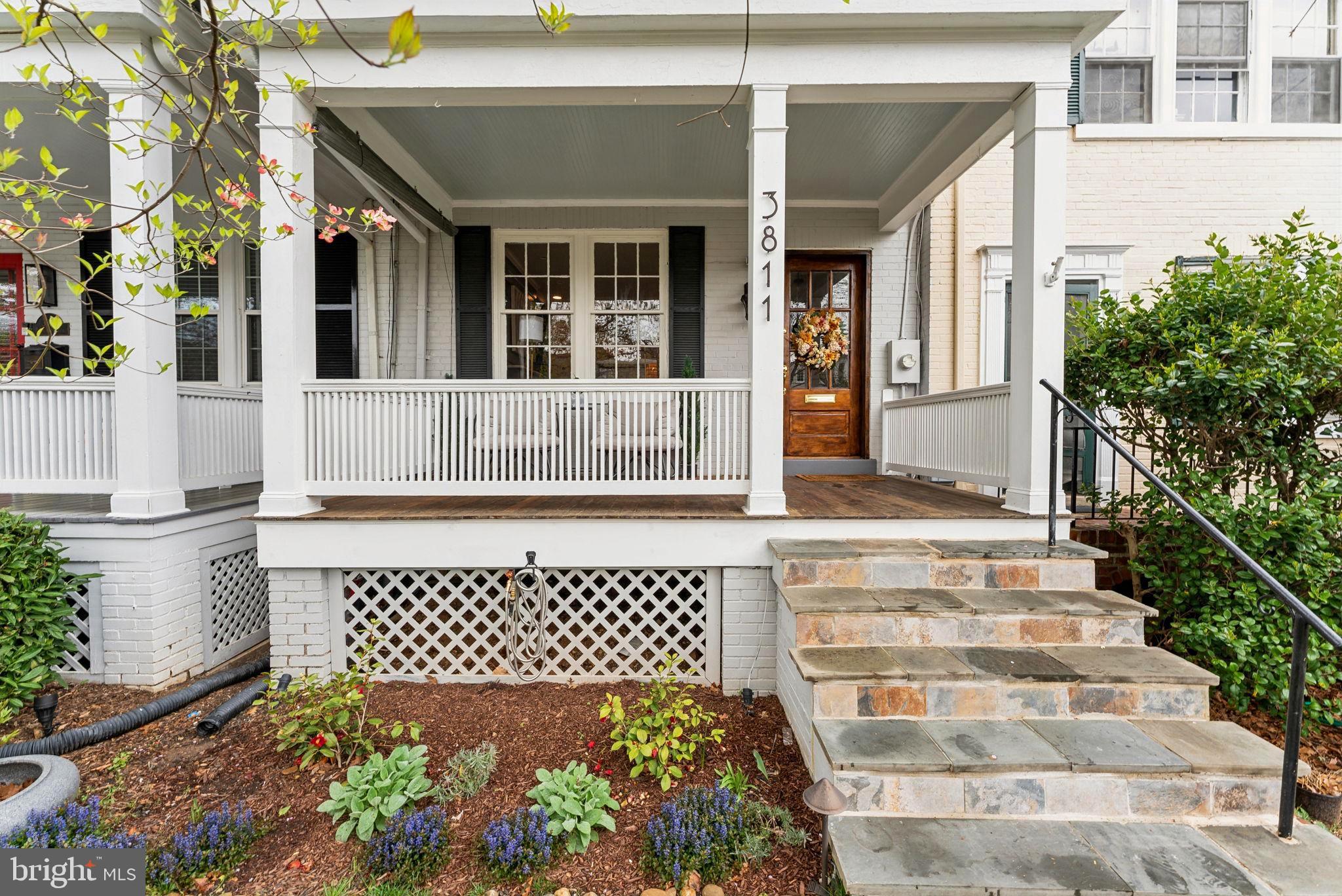 3811 BENTON STREET NW