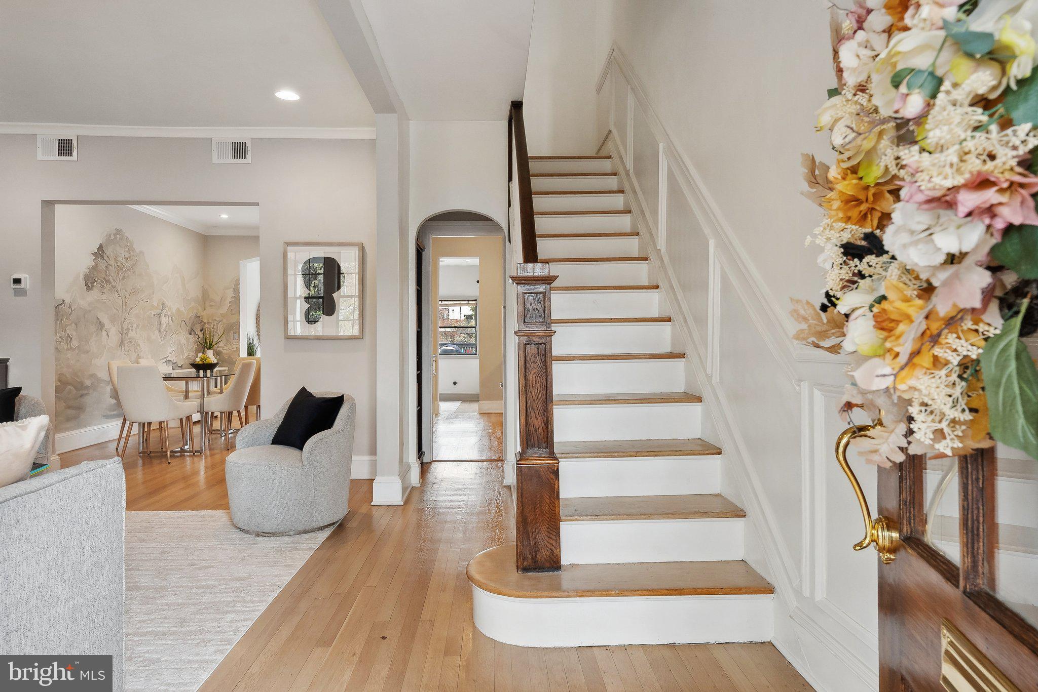 3811 BENTON STREET NW