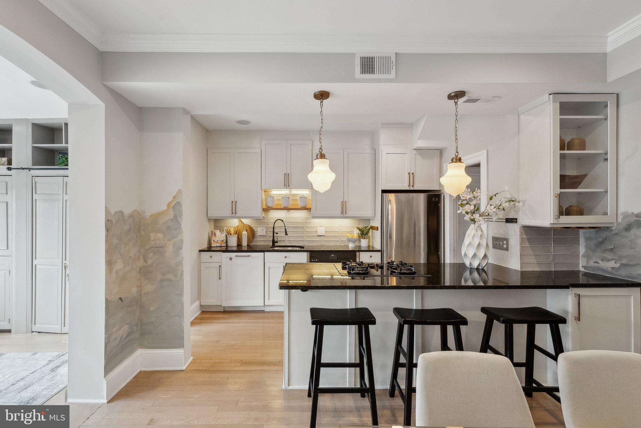 3811 BENTON STREET NW