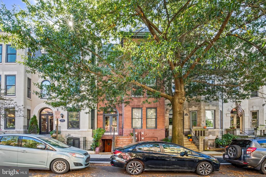 1856 MINTWOOD PLACE NW Unit: 5