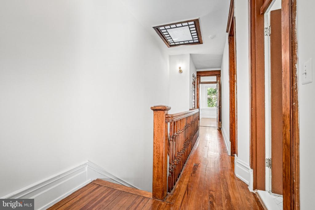 1856 MINTWOOD PLACE NW Unit: 5