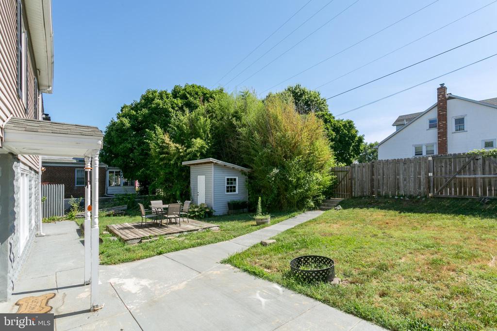 326 Church St