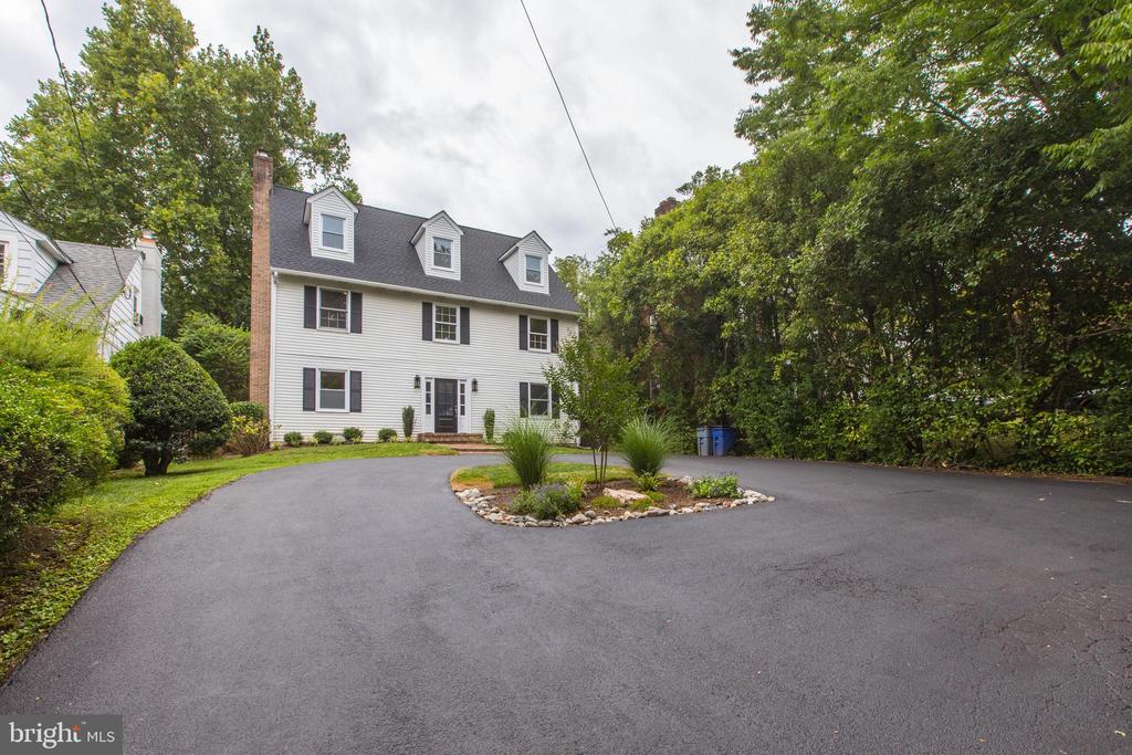 3408 Turner Ln