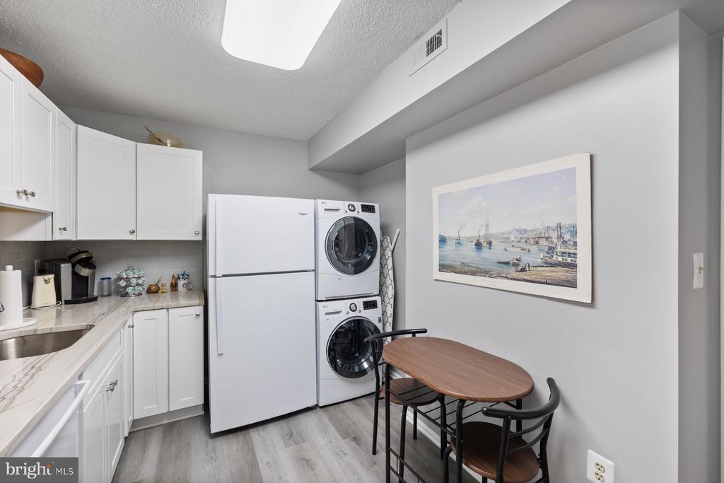 15107 INTERLACHEN DRIVE 2-822