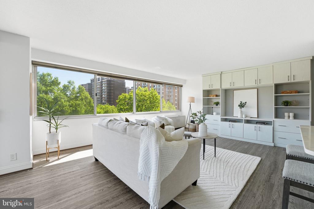 5500 FRIENDSHIP BOULEVARD Unit: 1604N