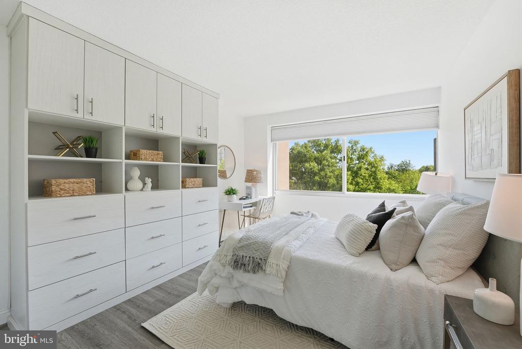 5500 FRIENDSHIP BOULEVARD Unit: 1604N