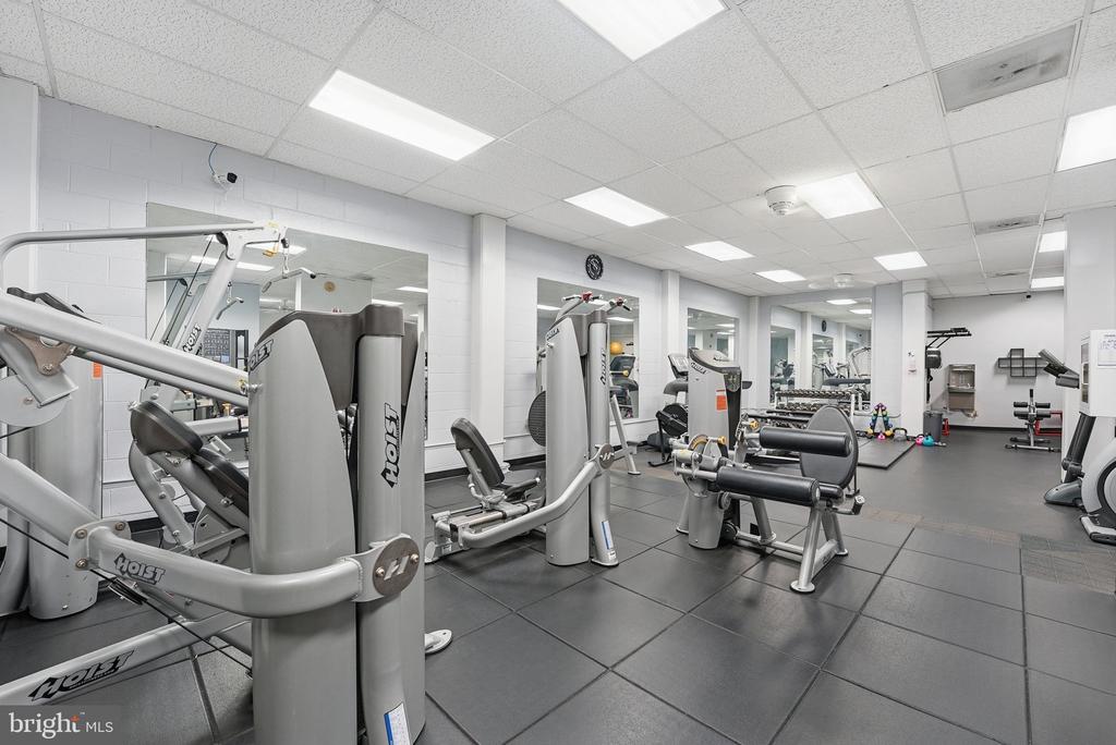 5500 FRIENDSHIP BOULEVARD Unit: 1604N