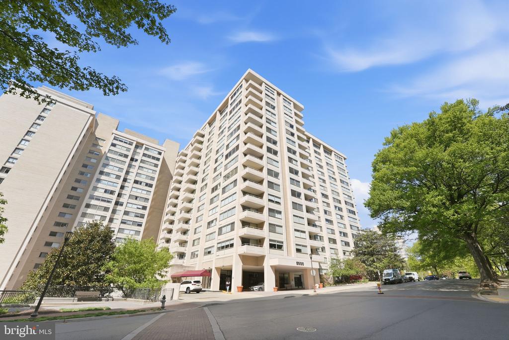 5500 FRIENDSHIP BOULEVARD Unit: 1604N