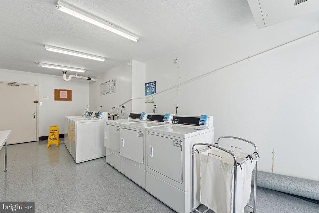5500 FRIENDSHIP BOULEVARD Unit: 1604N