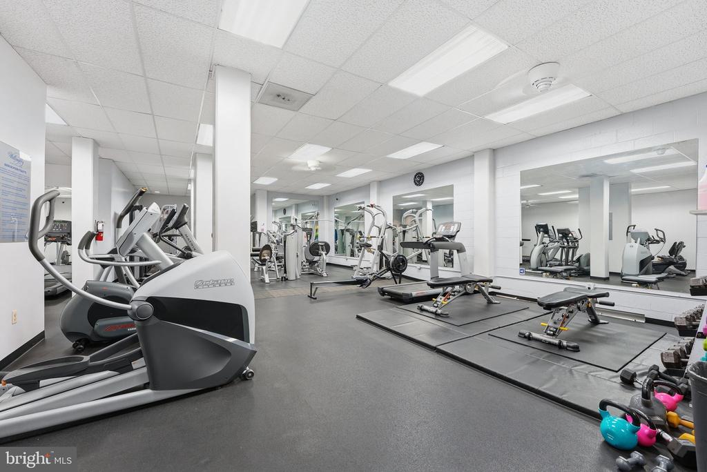 5500 FRIENDSHIP BOULEVARD Unit: 1604N