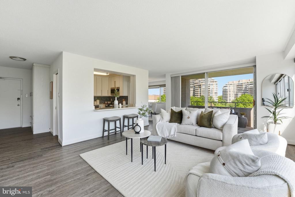5500 FRIENDSHIP BOULEVARD Unit: 1604N