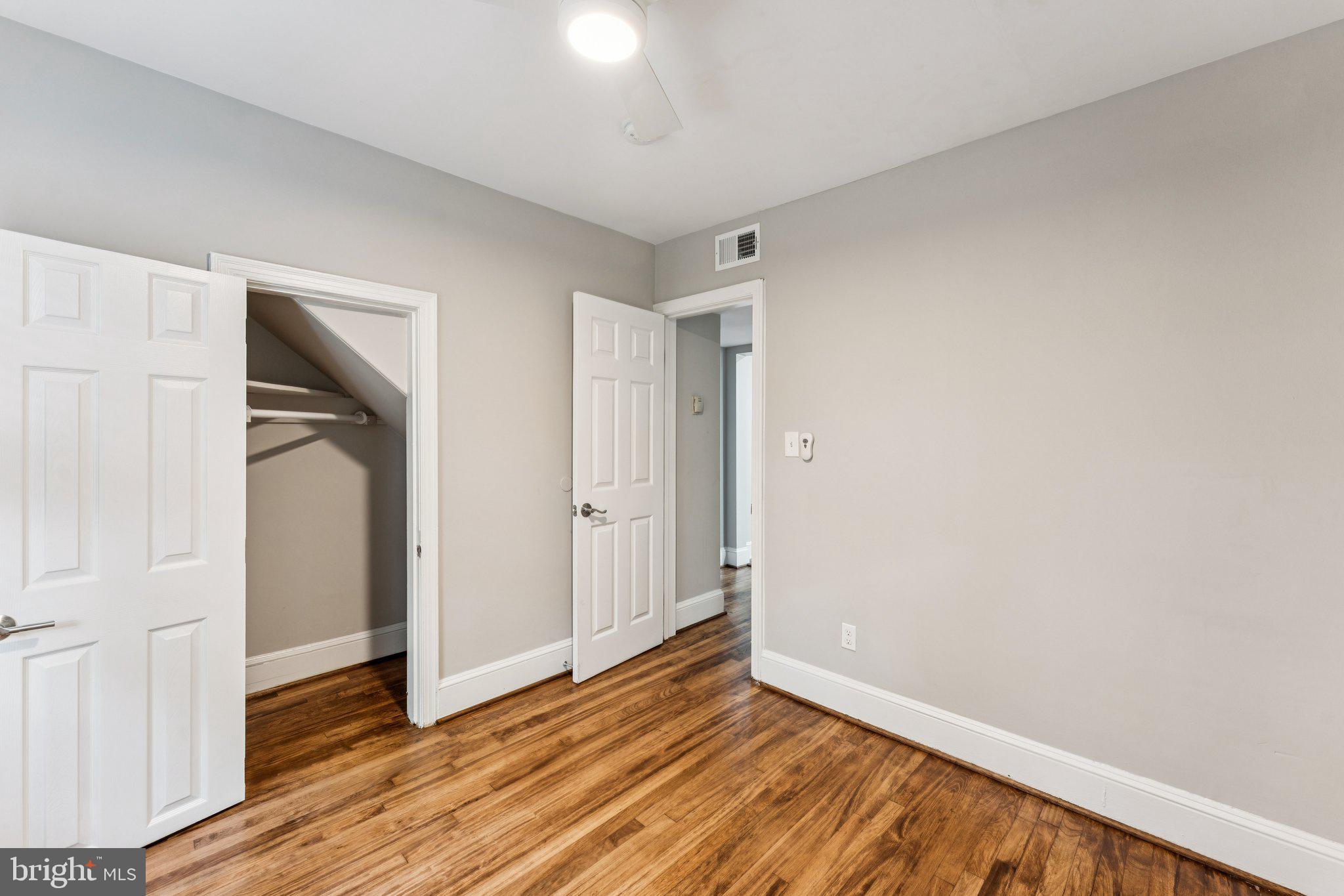 2153 N TAYLOR STREET