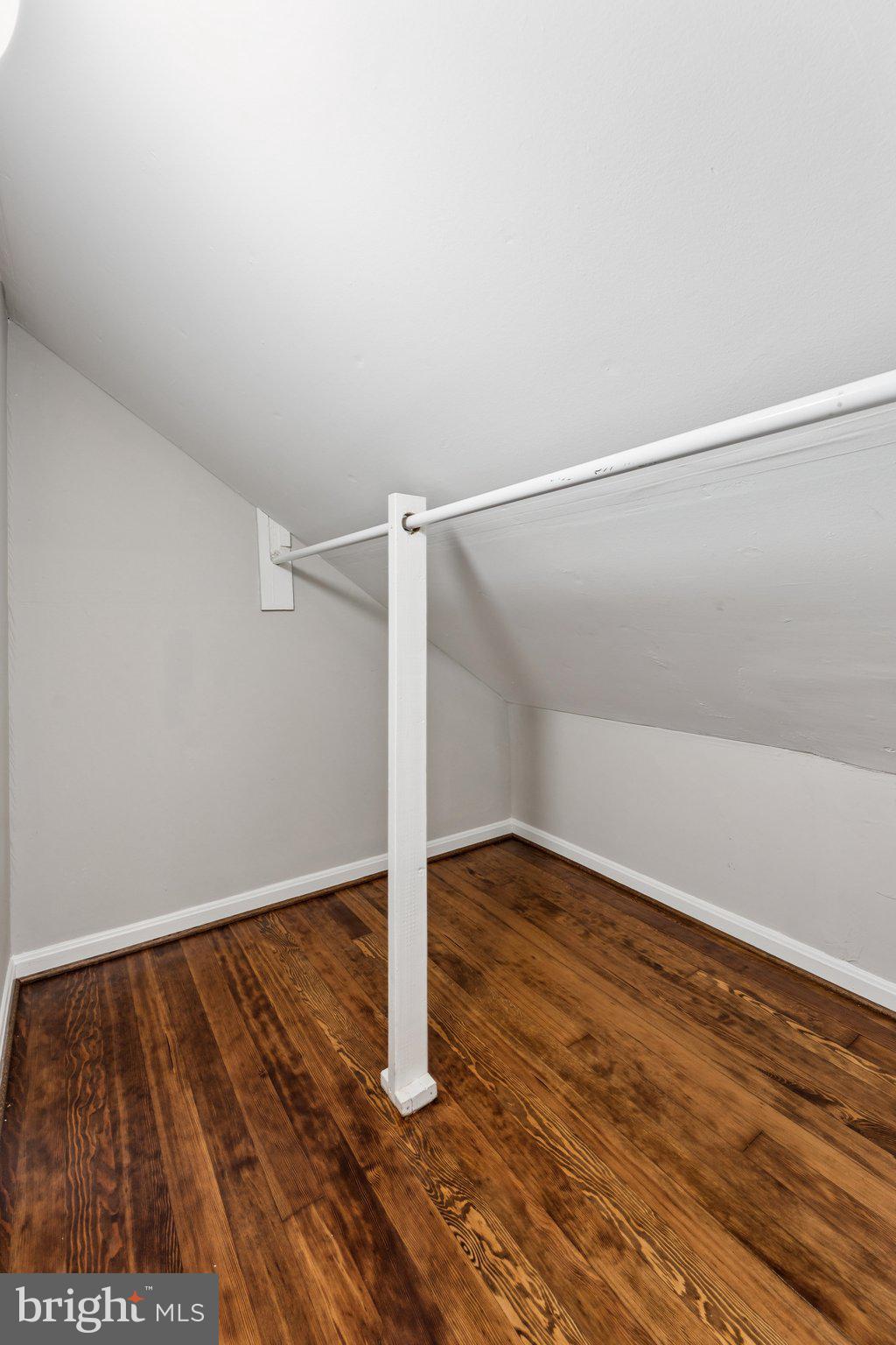 2153 N TAYLOR STREET