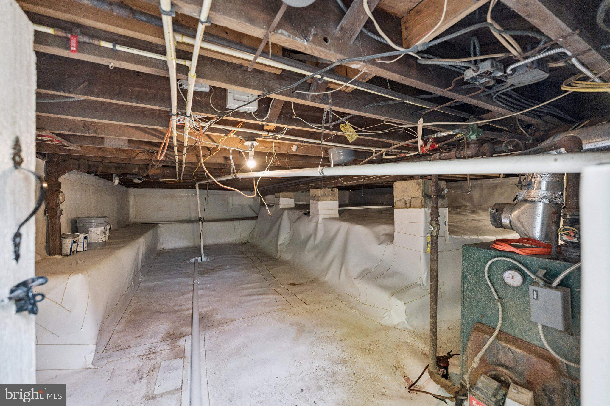 2153 N TAYLOR STREET