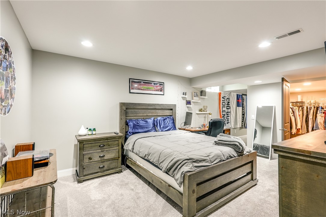 1050 Wayne Trail