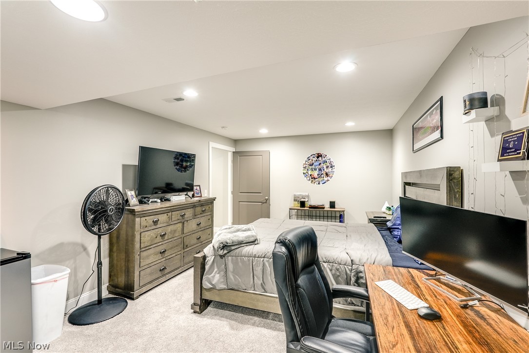 1050 Wayne Trail