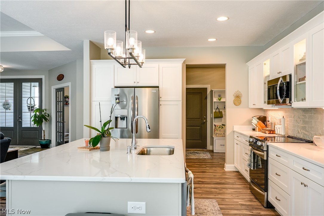 1050 Wayne Trail