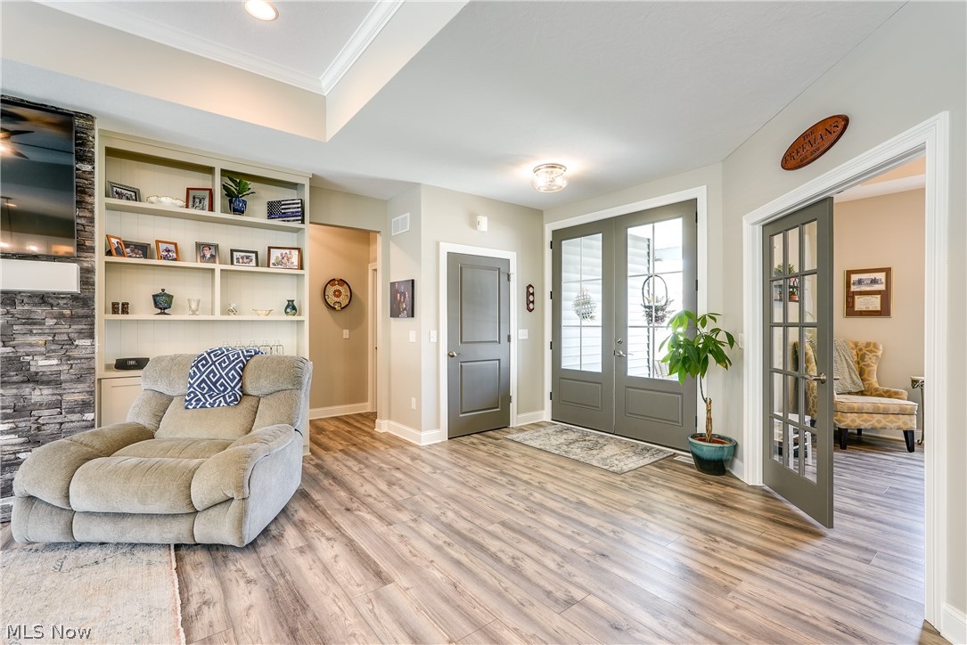 1050 Wayne Trail