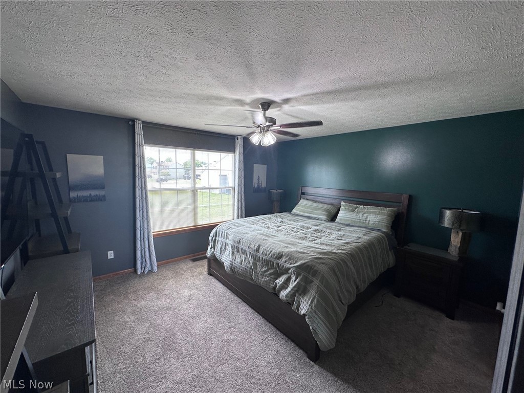 3313 Coopers Trail