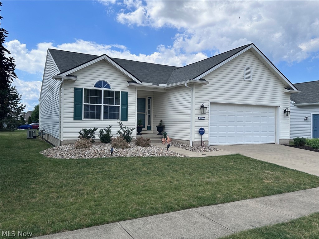 3313 Coopers Trail