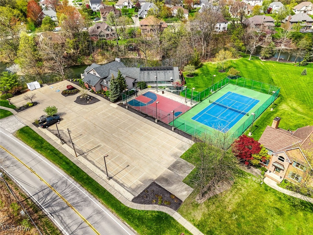 4348 Tomahawk Lane