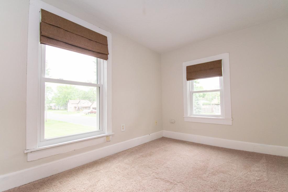 319 14th Street W