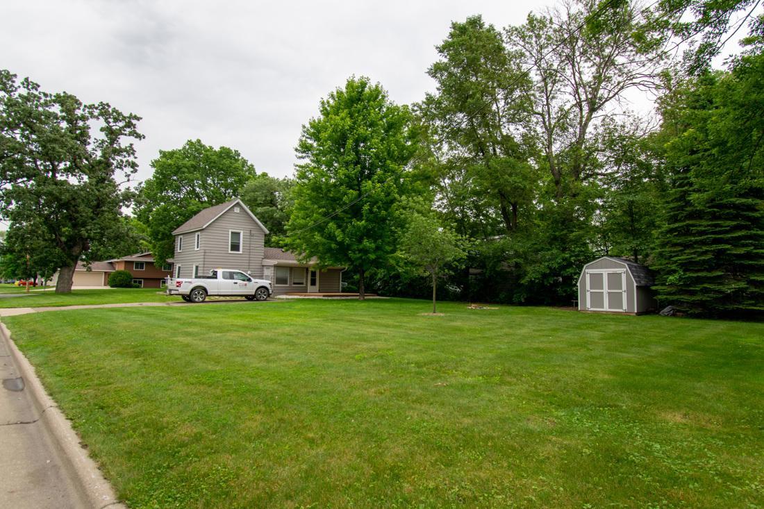 319 14th Street W