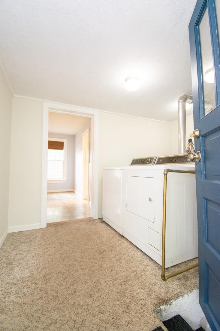 319 14th Street W
