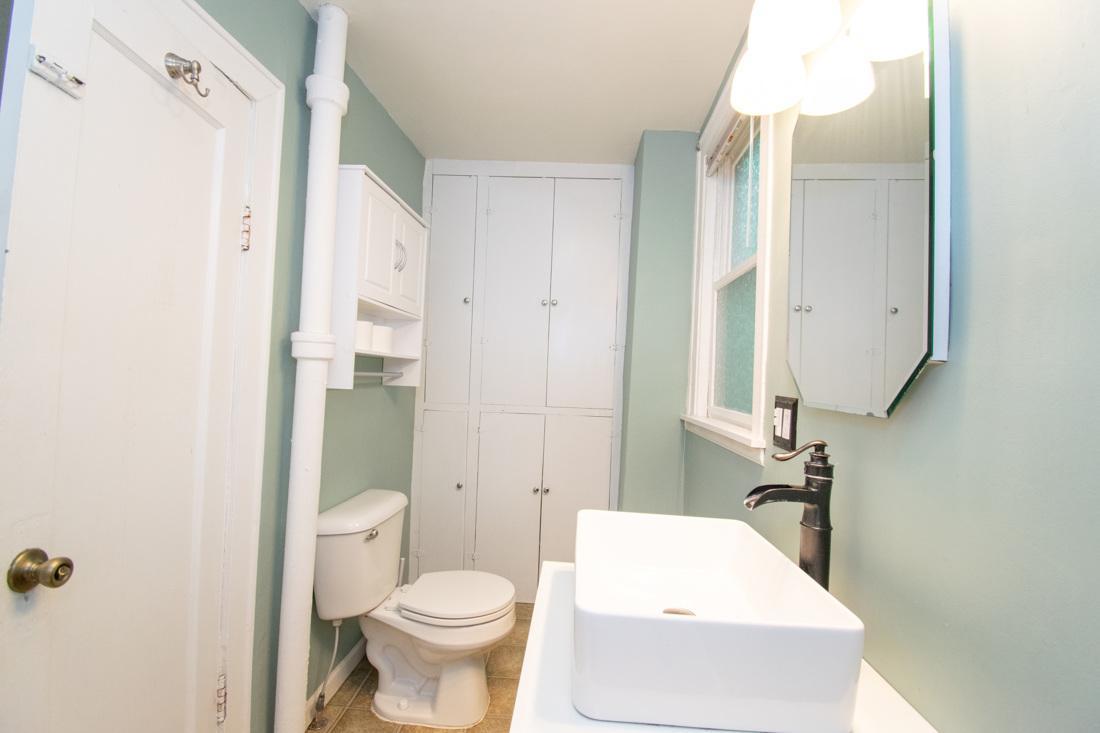 319 14th Street W