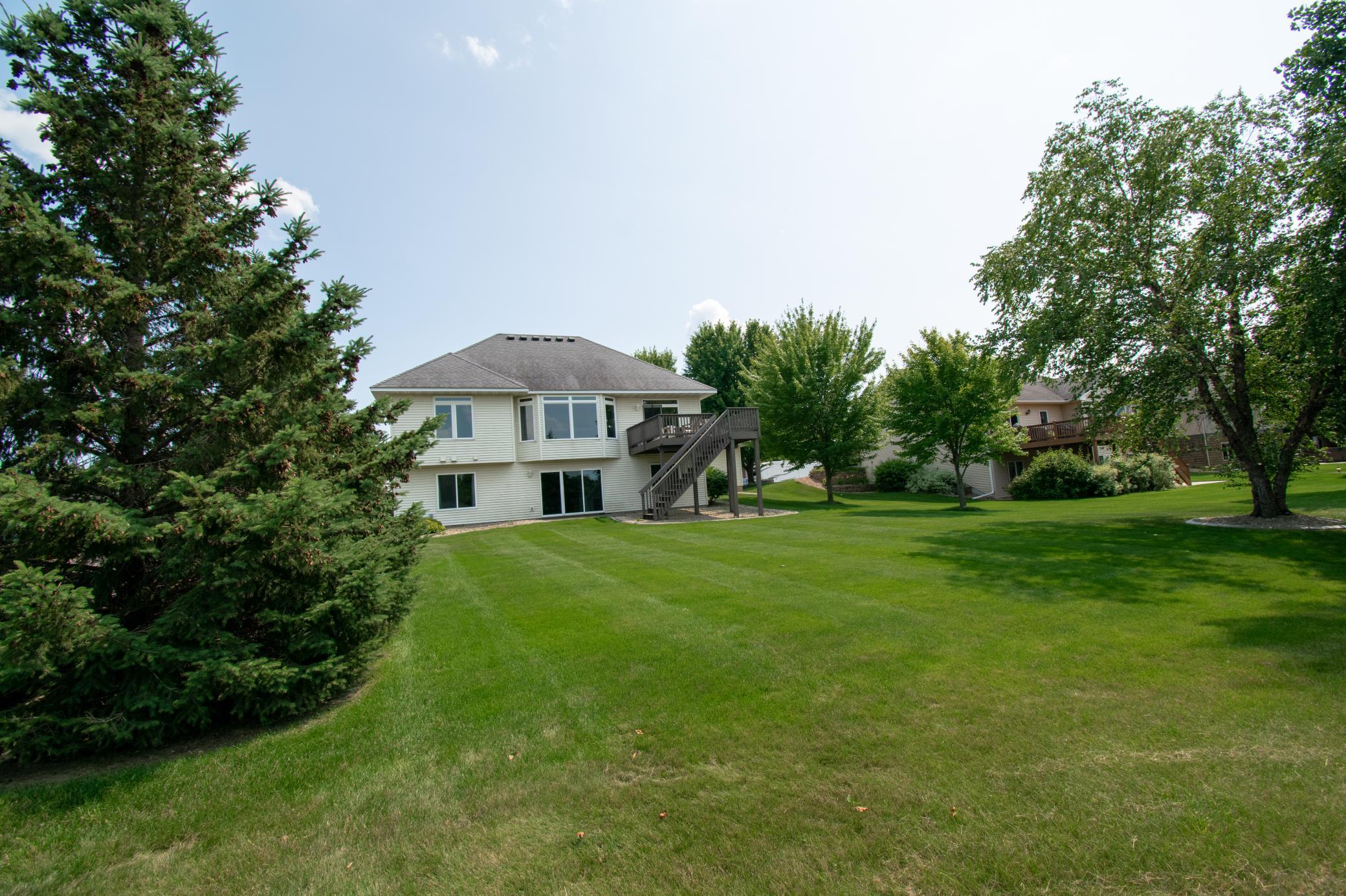 1600 Stonegate Court