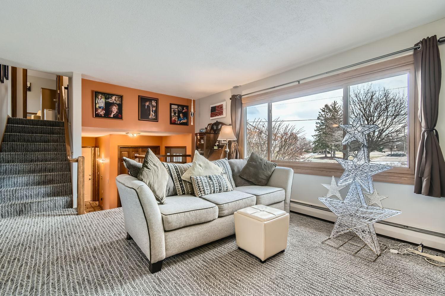 2100 Westview Drive