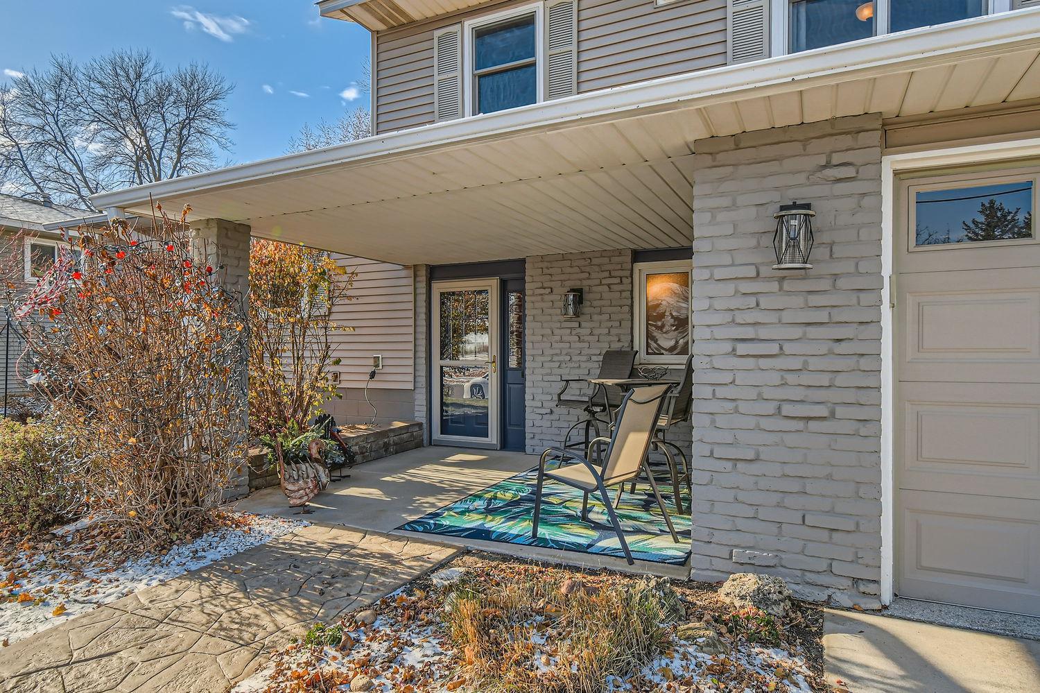 2100 Westview Drive