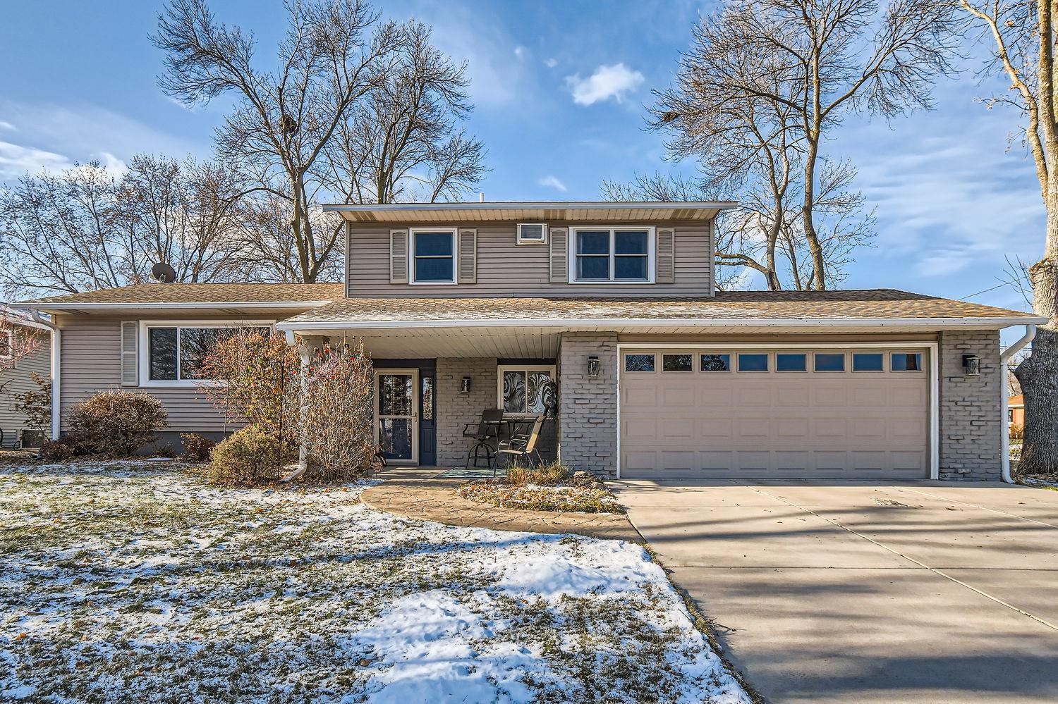 2100 Westview Drive