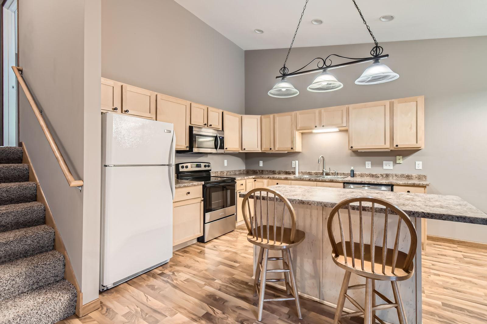 314 7th Street E