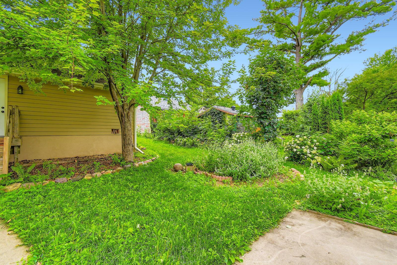 314 7th Street E