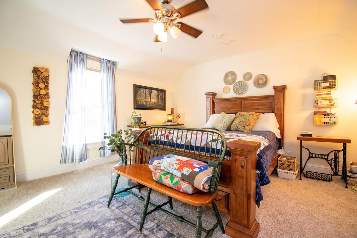 312 2nd Street W