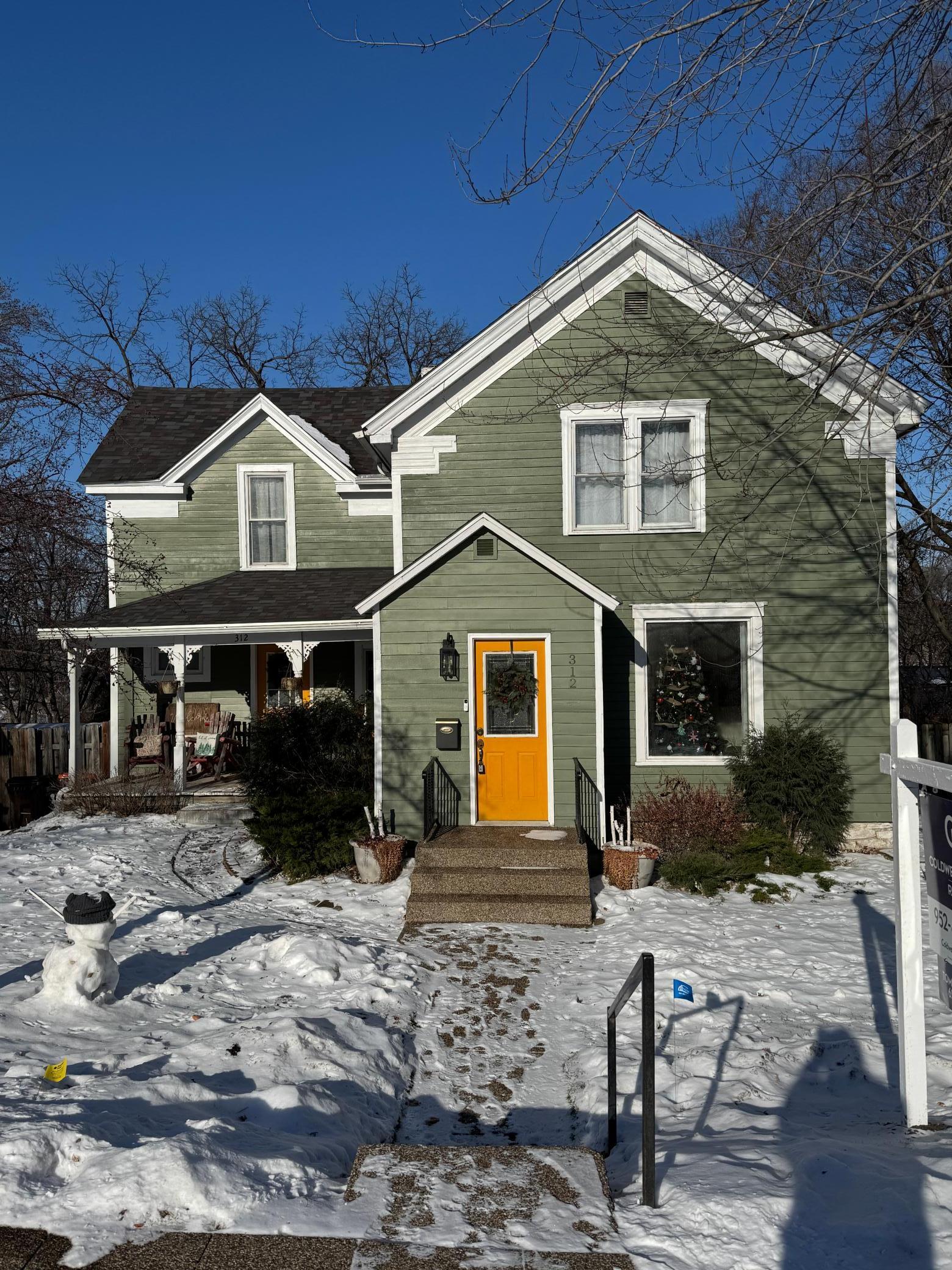 312 2nd Street W