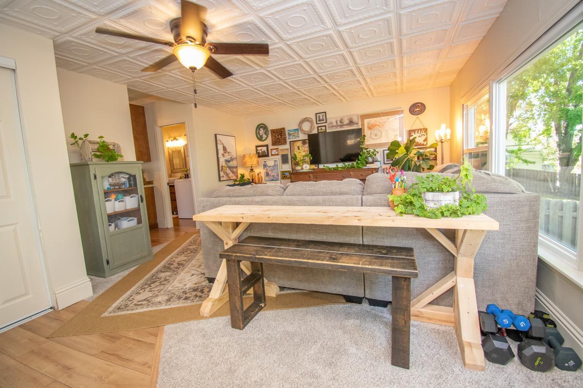 312 2nd Street W