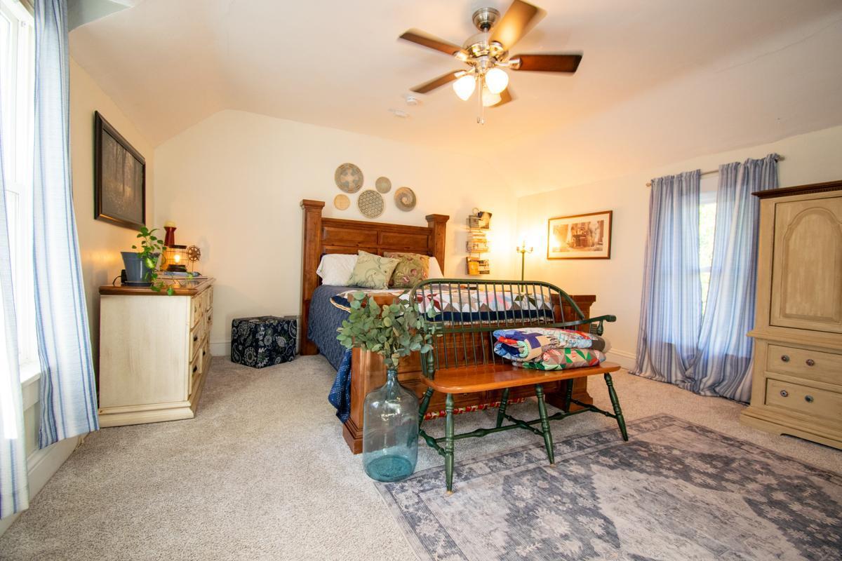 312 2nd Street W