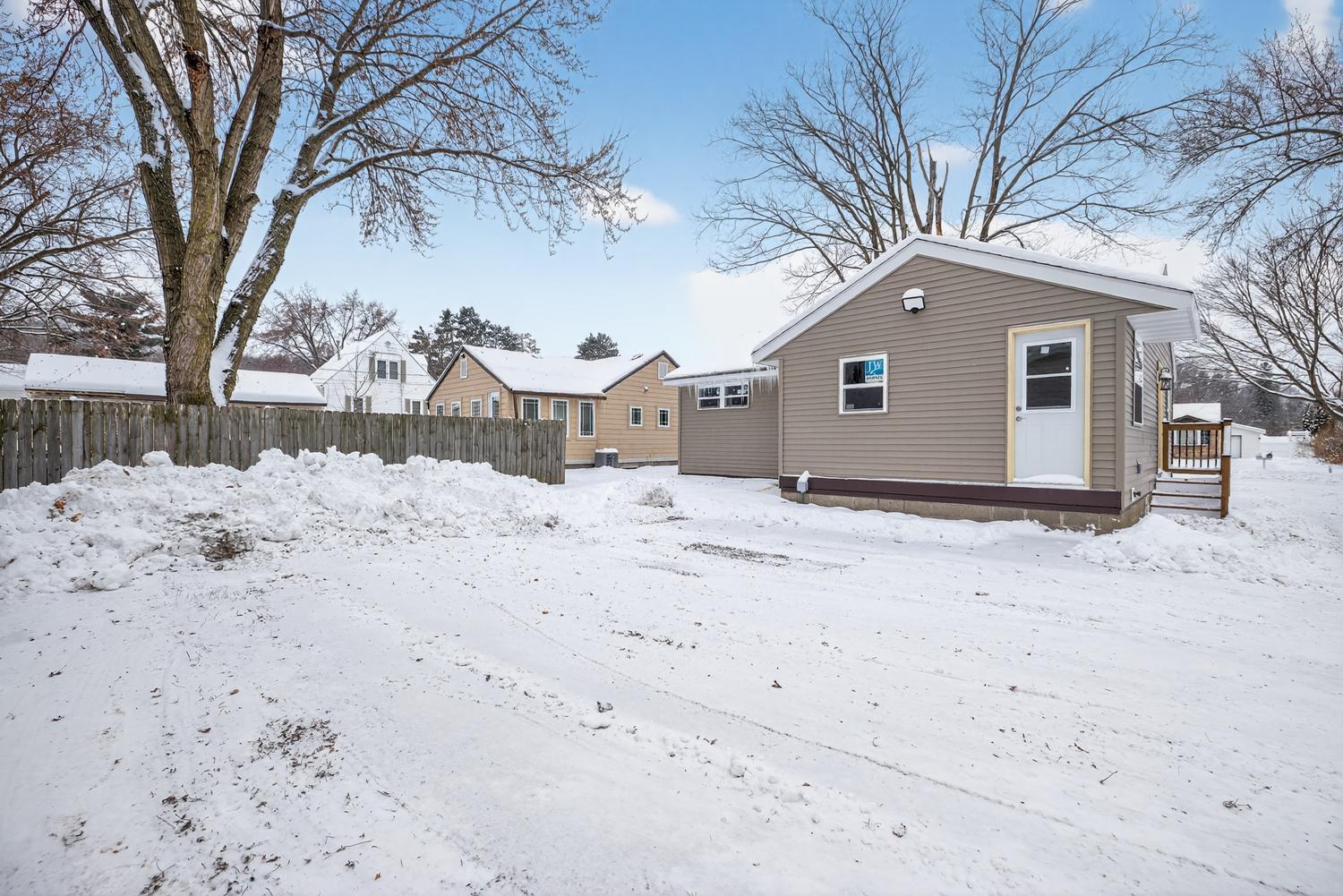 131 Rose Avenue
