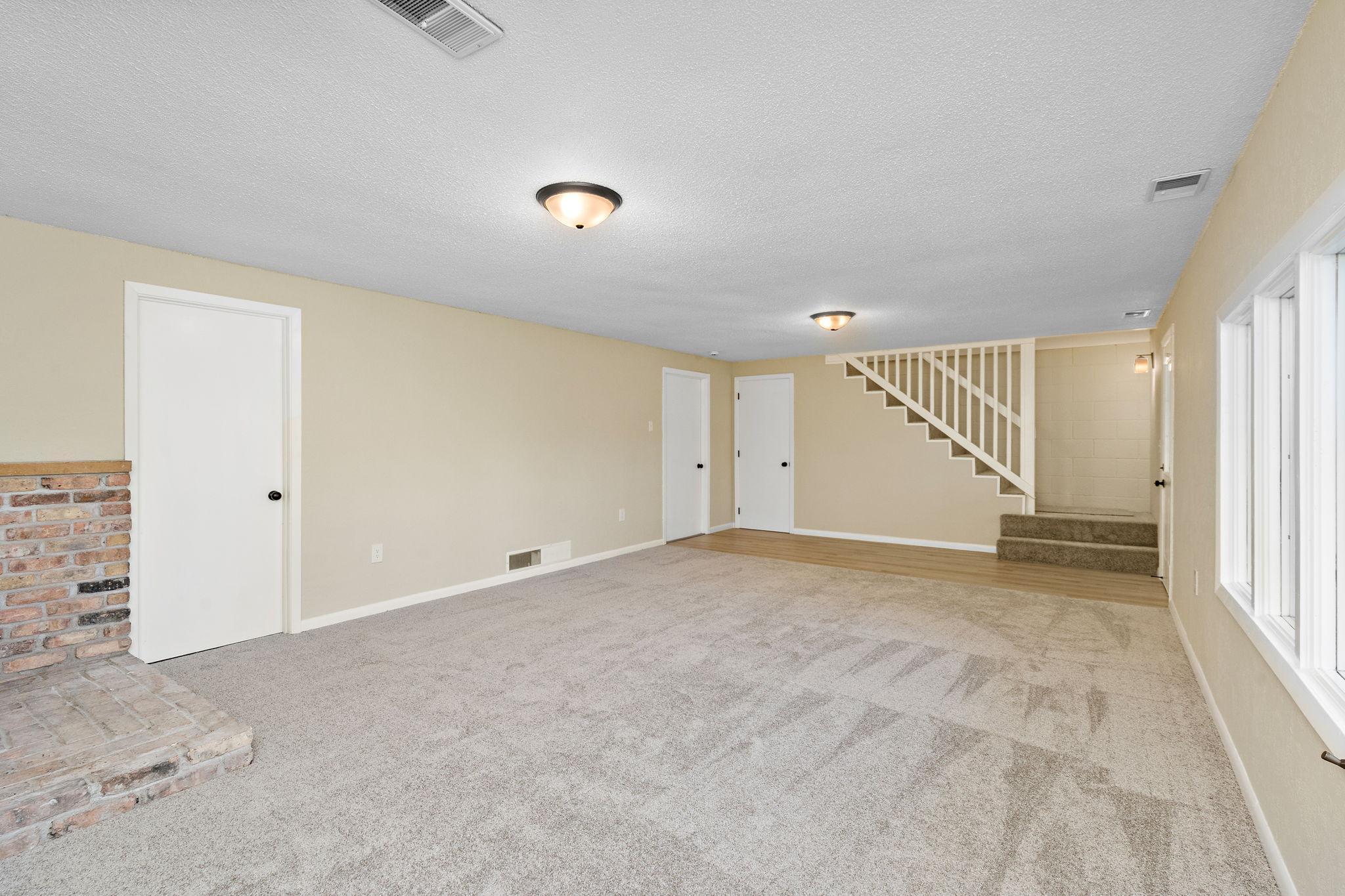 15391 Ravenna Trail
