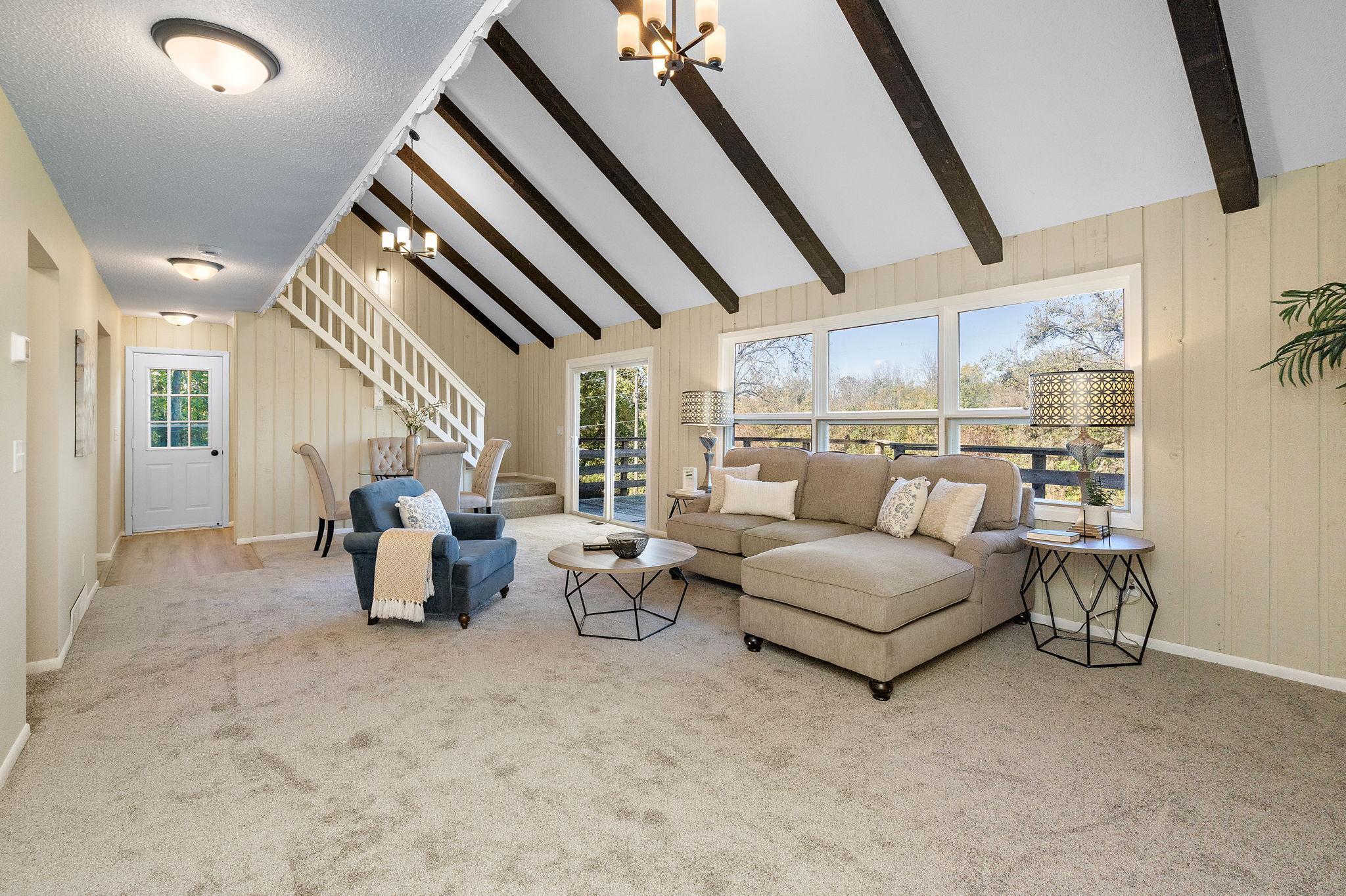 15391 Ravenna Trail