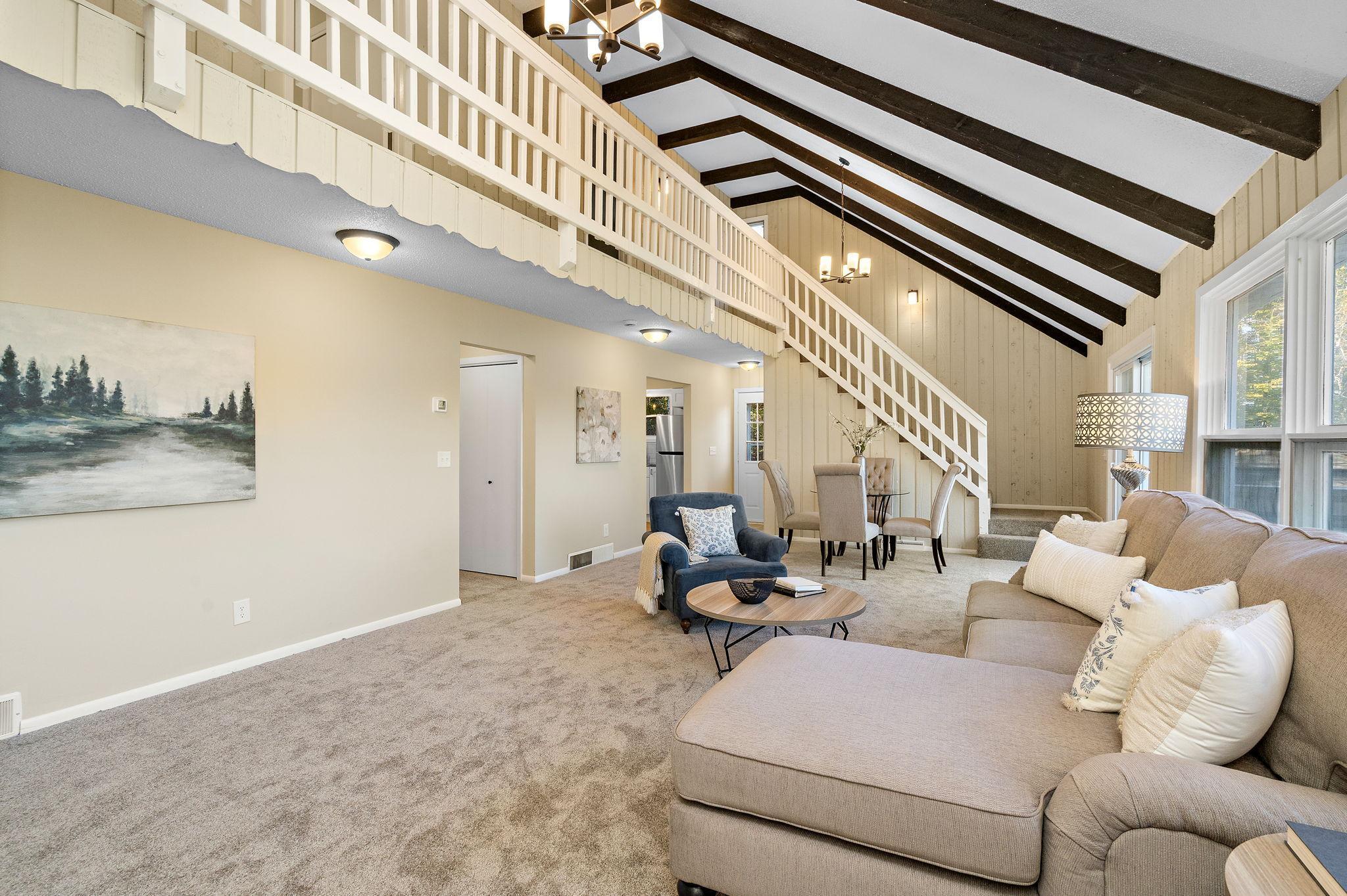 15391 Ravenna Trail