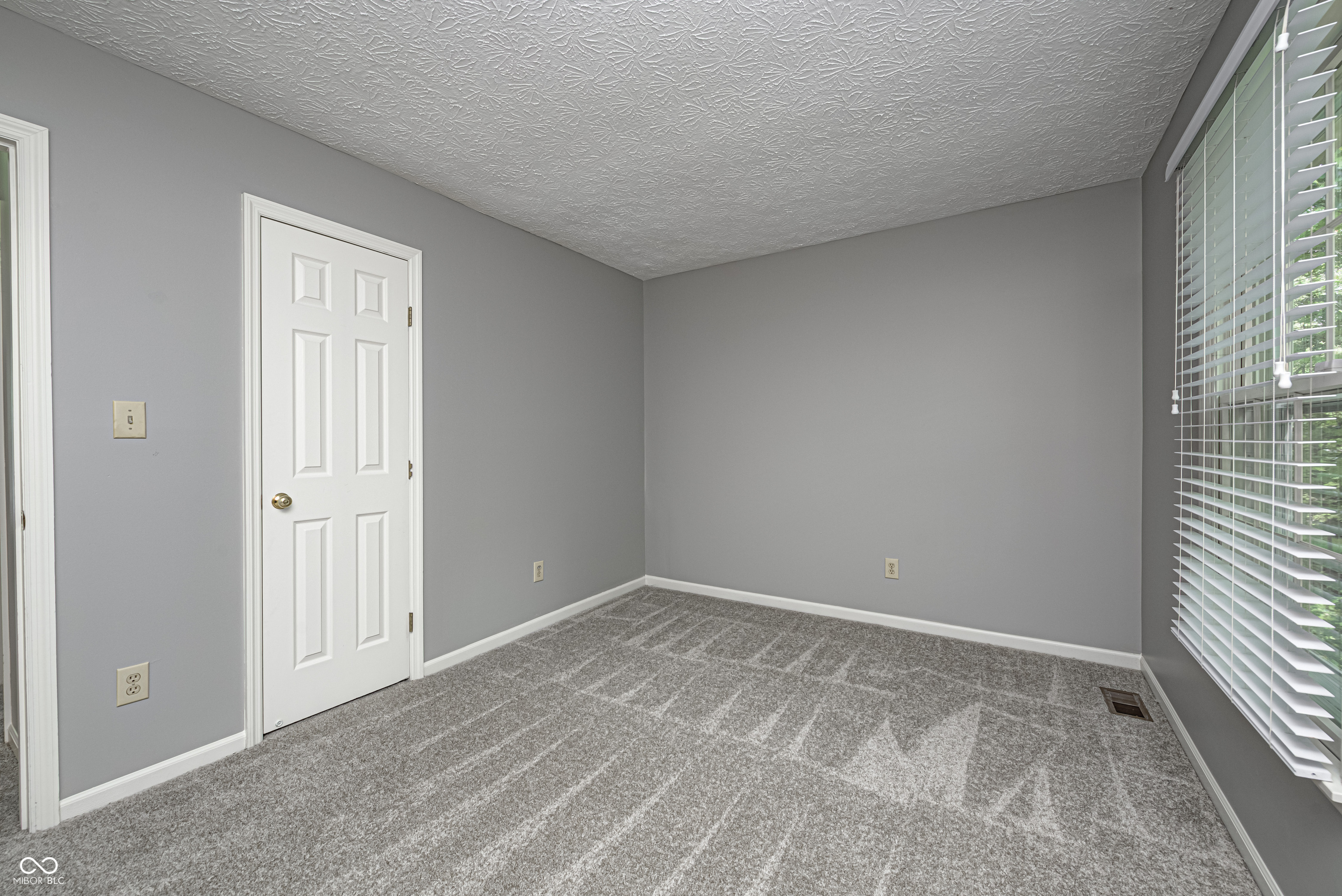 3614 Crickwood Circle