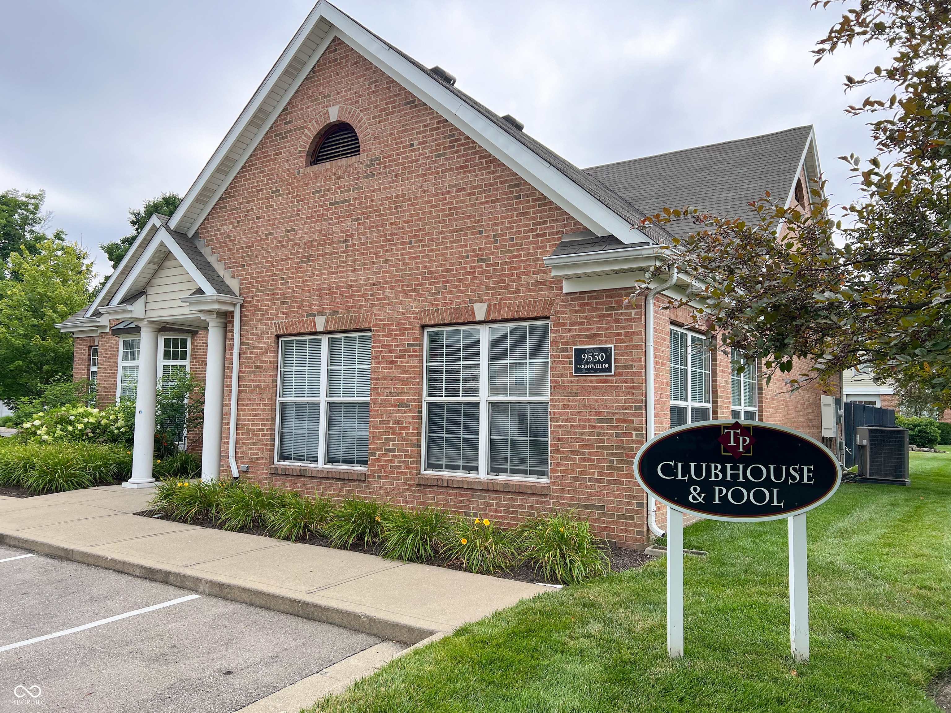 2349 Colfax Lane